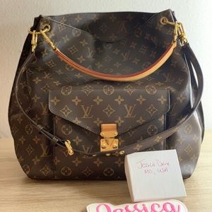 Louis Vuitton Métis Hobo